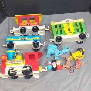 Vintage 1973 Fisher Price #991 Little People Circus Train w/Engineer & Animals.